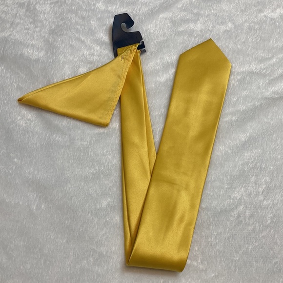 UMO LORENZO 2PC Solid Necktie Matching Hanky Set YELLOW for Men - Picture 2 of 9